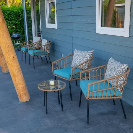 Ferienhaeuser Seepark Ternsche بيت للعطل *