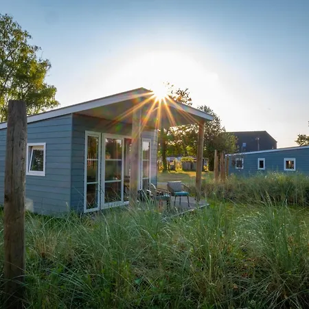 Ferienhaeuser Seepark Ternsche *