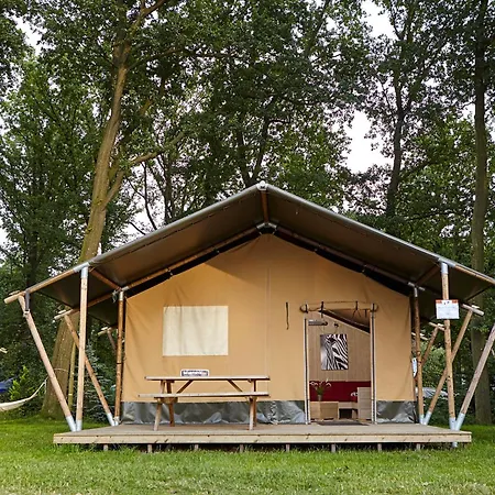 Lüks kamp alanı Ferienhaeuser Seepark Ternsche *