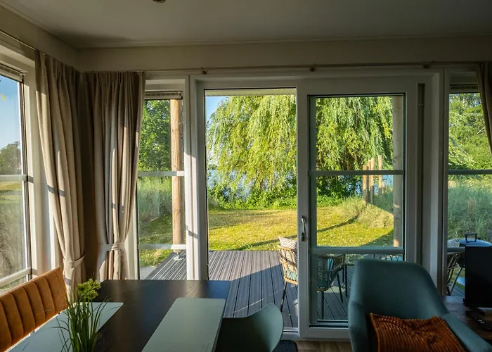 Ferienhaeuser Seepark Ternsche *